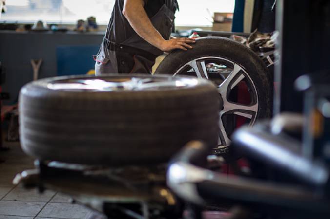 Does Your Vehicle Need Wheel Alignment?