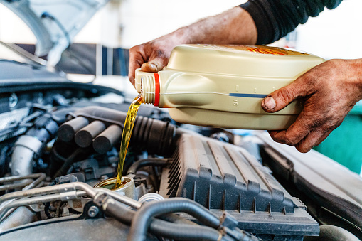 SYNTHETIC OIL – EVERYTHING YOU NEED TO KNOW